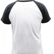 Camisa-Ranglan-personalizada-con-textos-y-logotipos.jpg
