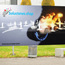 Baner publicitario en PVC 5mm diseños incluido