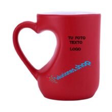 Taza Mágica de color Negro con Asa de Corazón│Articulo personalizado