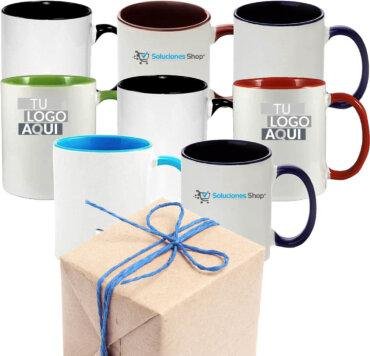 Taza con fondo de color sublimada de 15oz diseño impreso a tu gusto