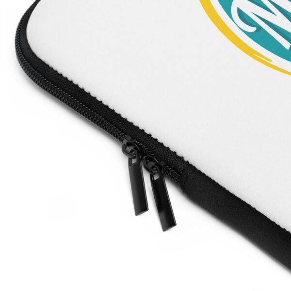 Funda para Laptop 37x27 cm Personalizada – Ideal para Trabajo y Estudio