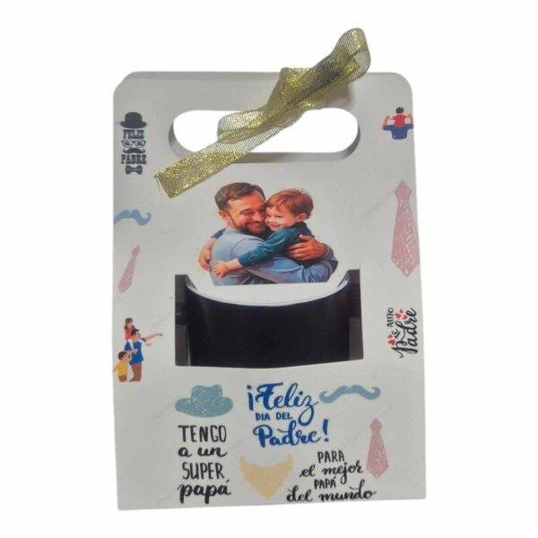 Taza mágica personalizada con dulces y caja especial
